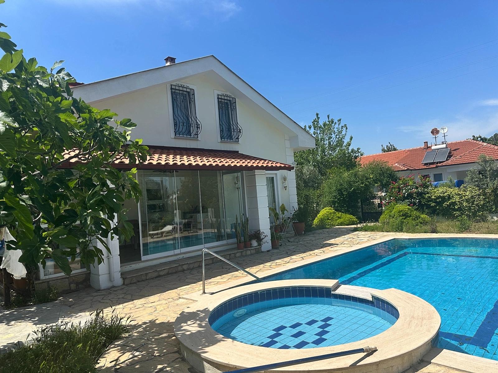 Bungalow Zum Verkauf In Der Gegend Von Dalyan Arıkbaşı