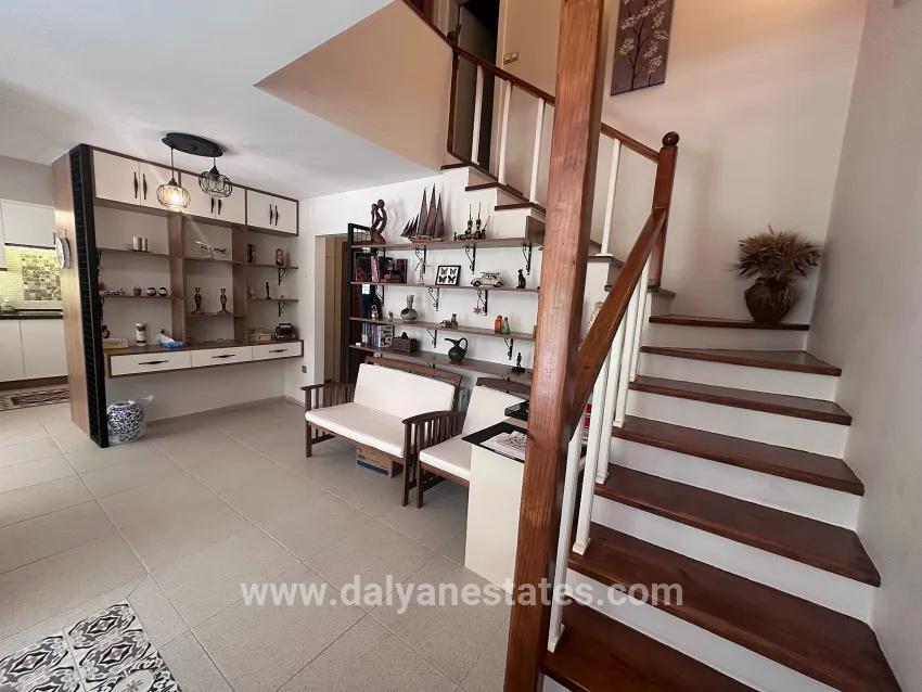 Dalyan Zentrum Mit Verstecktem Garten Zum Verkauf Stehendes Doppelhaus