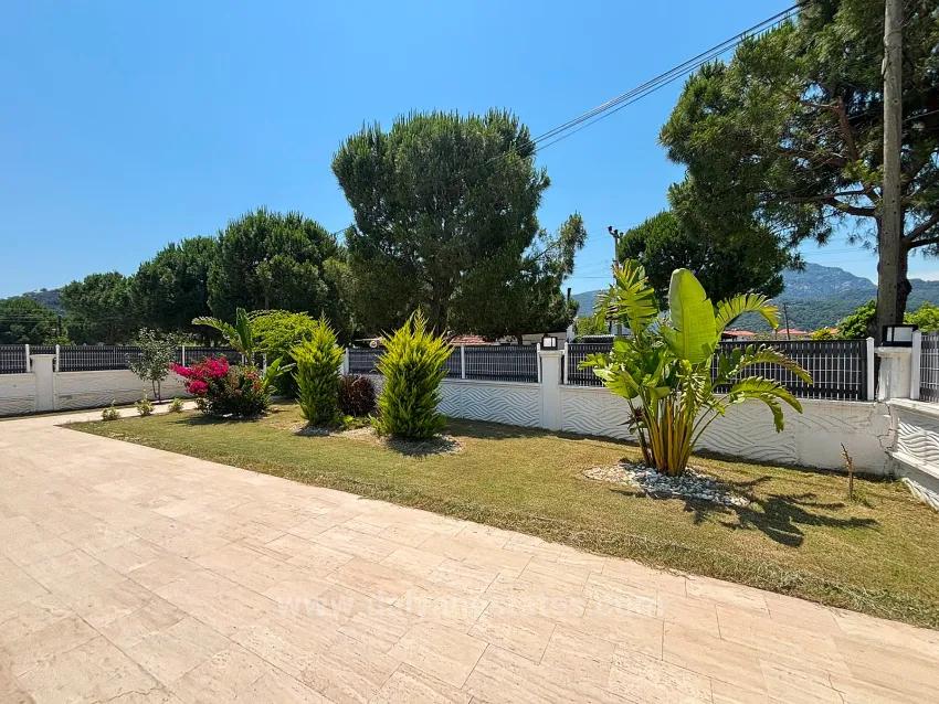 Villa Aurelia – Zeitlose Eleganz Adresse