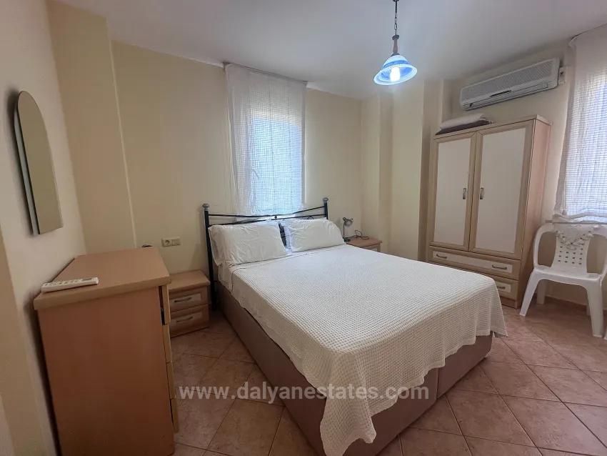 In Gülpınar Mit Bergpanorama Und Zu Fuß Erreichbar Zum Stadtzentrum Freistehende Villa