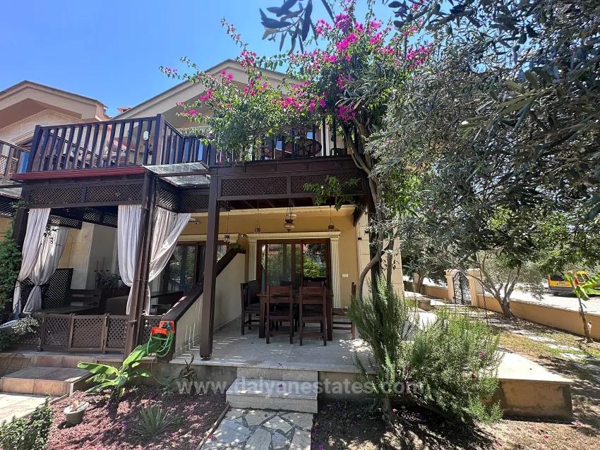 4+1-Zimmer Villa Zu Verkaufen in Dalyan Bz. Ortaca - 180 m²