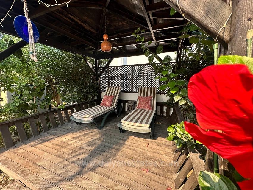 Ein Verstecktes Juwel Im Maraş-Viertel Von Dalyan