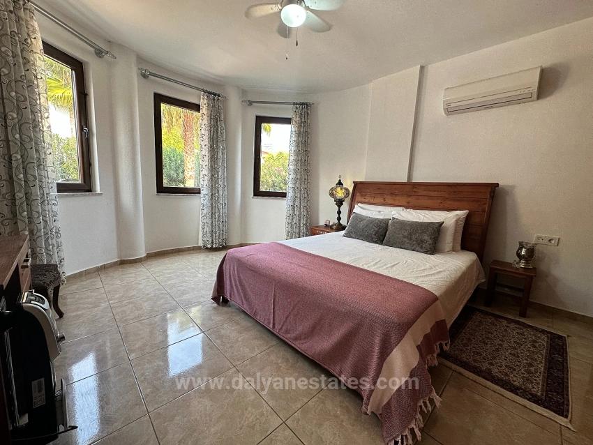 Ein Verstecktes Juwel Im Maraş-Viertel Von Dalyan