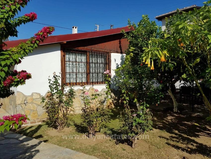 Ein Charmanter Bungalow Mit Investitionspotenzial In Der Gegend Von Dalyan Arıkbaşı