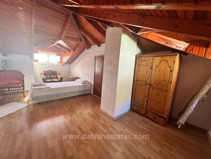 Traditioneller Bungalow (3+1 Schlafzimmer) Mit Privatem Pool Und Blick Auf Montenegro – Langzeitmiete