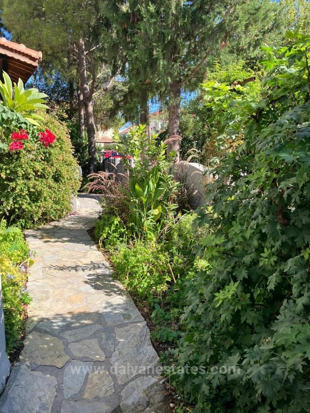 Einzigartige Mediterrane Villa Mit Separatem Apartment