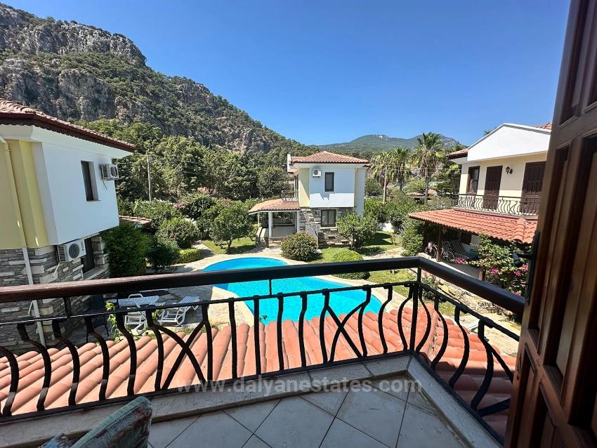 Villa Mit Zwei Schlafzimmern In Einem Charmanten Komplex In Gülpınar, Dalyan.