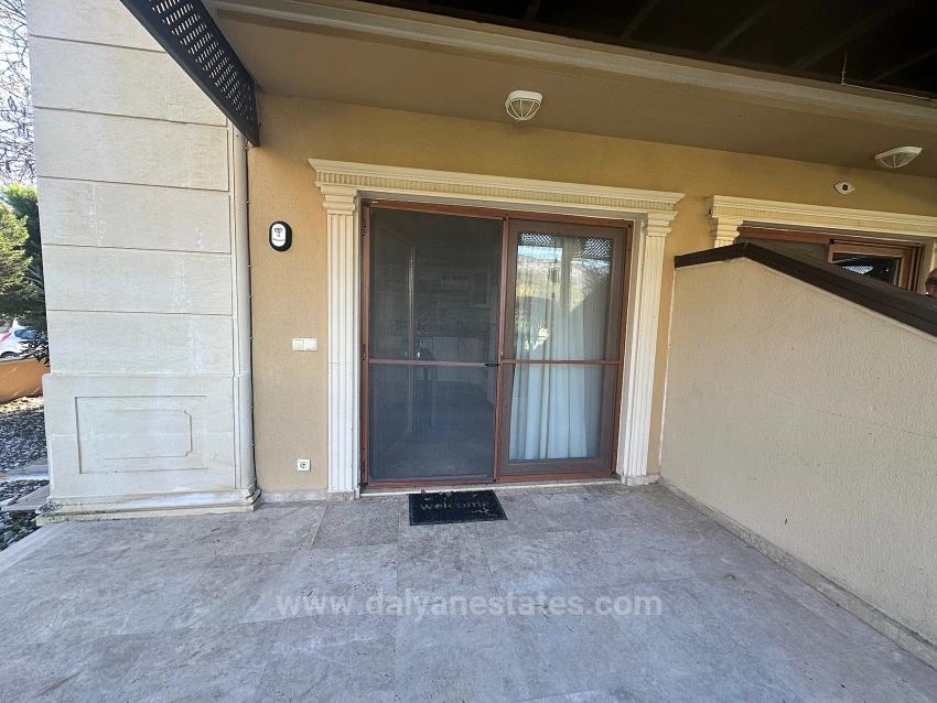 King’s Villa Nr. 1 – Exklusiver Lebensstil Mit Flussblick, Eleganz Pur