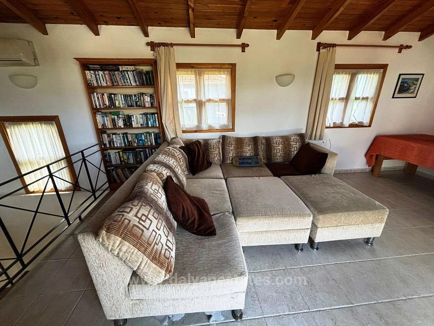 Eine Zeitlose Villa Im Einklang Mit Der Natur.