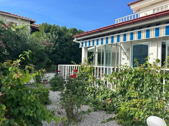 Charmante Privatvilla Mit Blick Auf Die Königsgräber