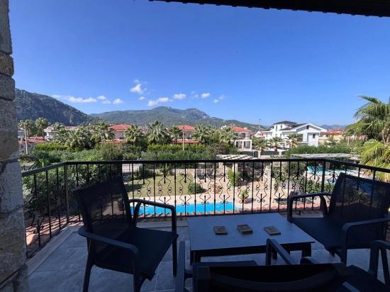 Elegante Villa Mit Privatem Pool Und Großem Garten In Dalyan Gülpınar
