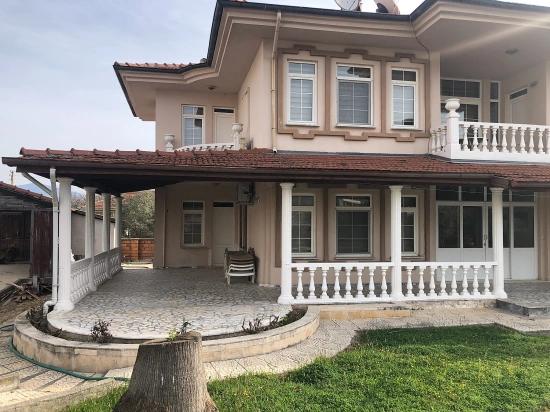 Ein Zeitloses Familienhaus Im Herzen Von Dalyan