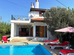 3+1-Zimmer Villa Zu Verkaufen in Dalyan Mah Ortaca - 1088 m²