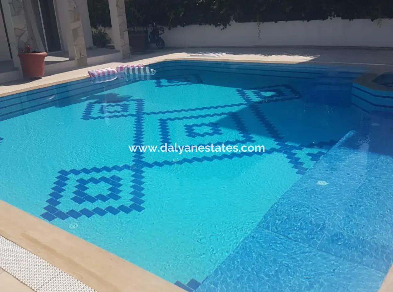Villa Zum Verkauf In Dalyan