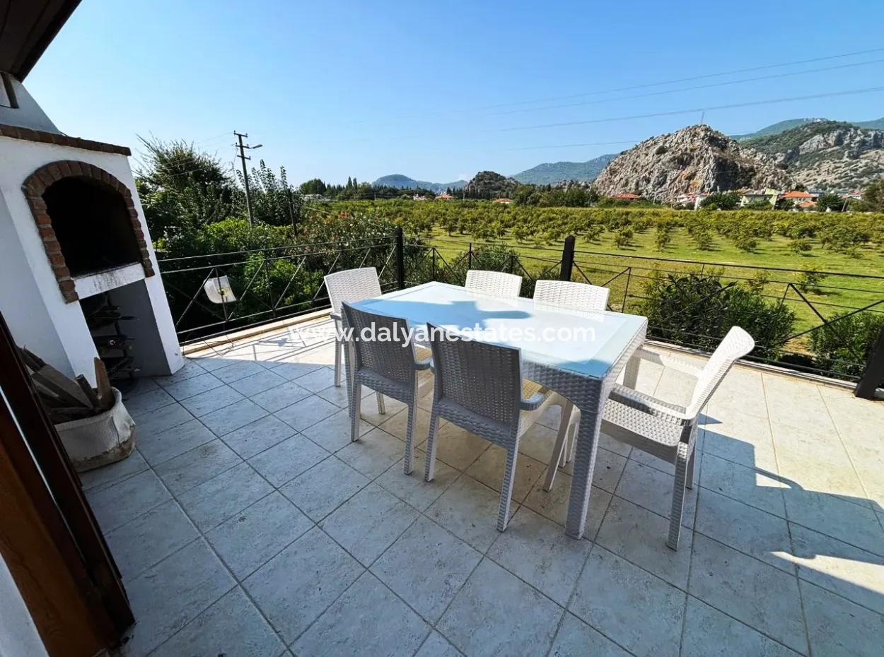 Strikingly Pretty 3 Bed Villa