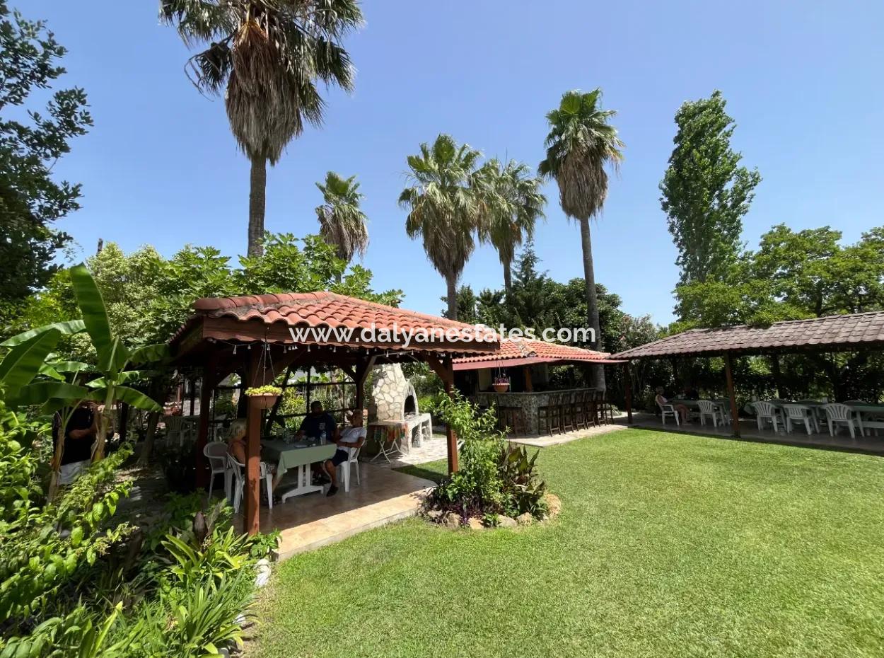 Pretty Hotel In Relaxing Setting