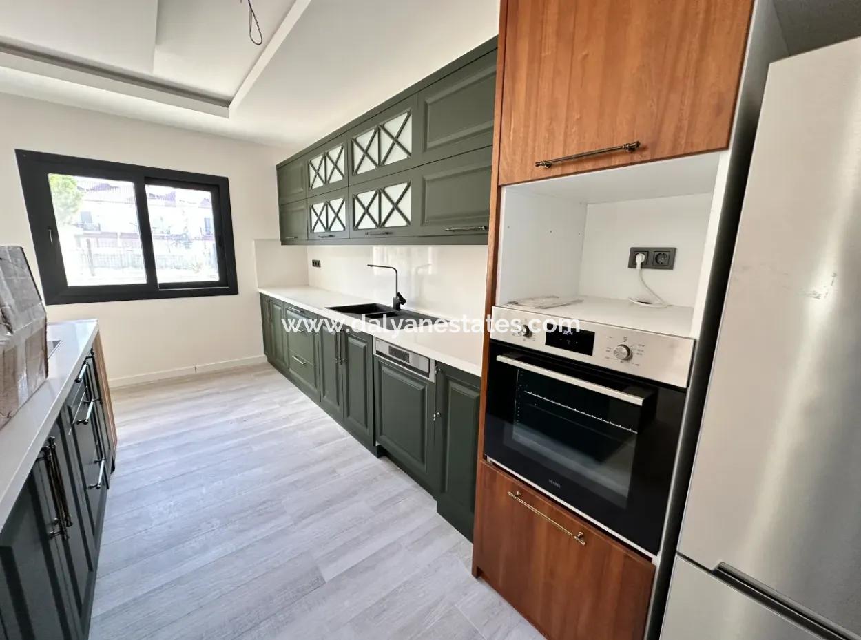 Spacious 5 Bed For Long Term Rental