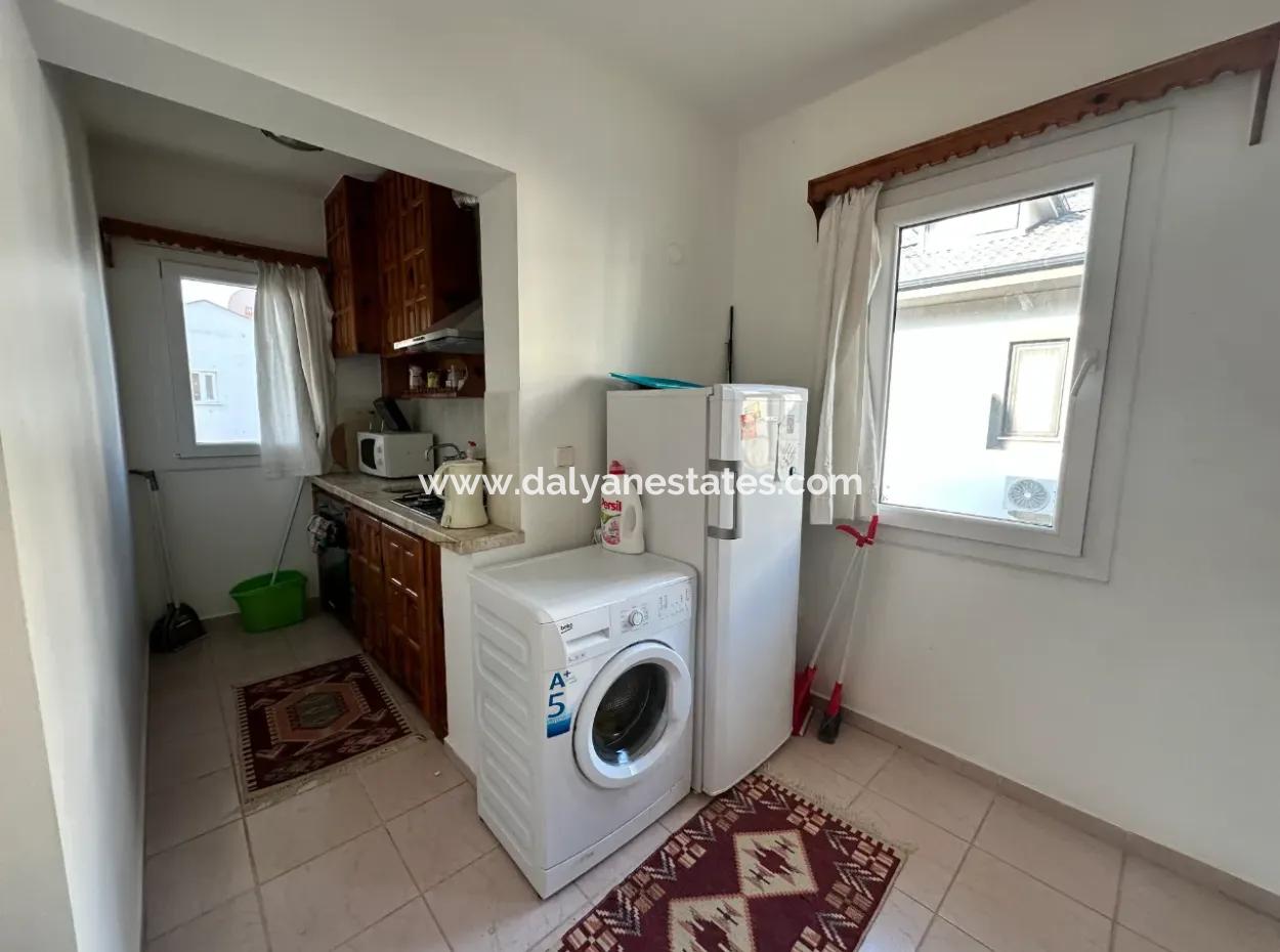 Tidy First Floor Apartment