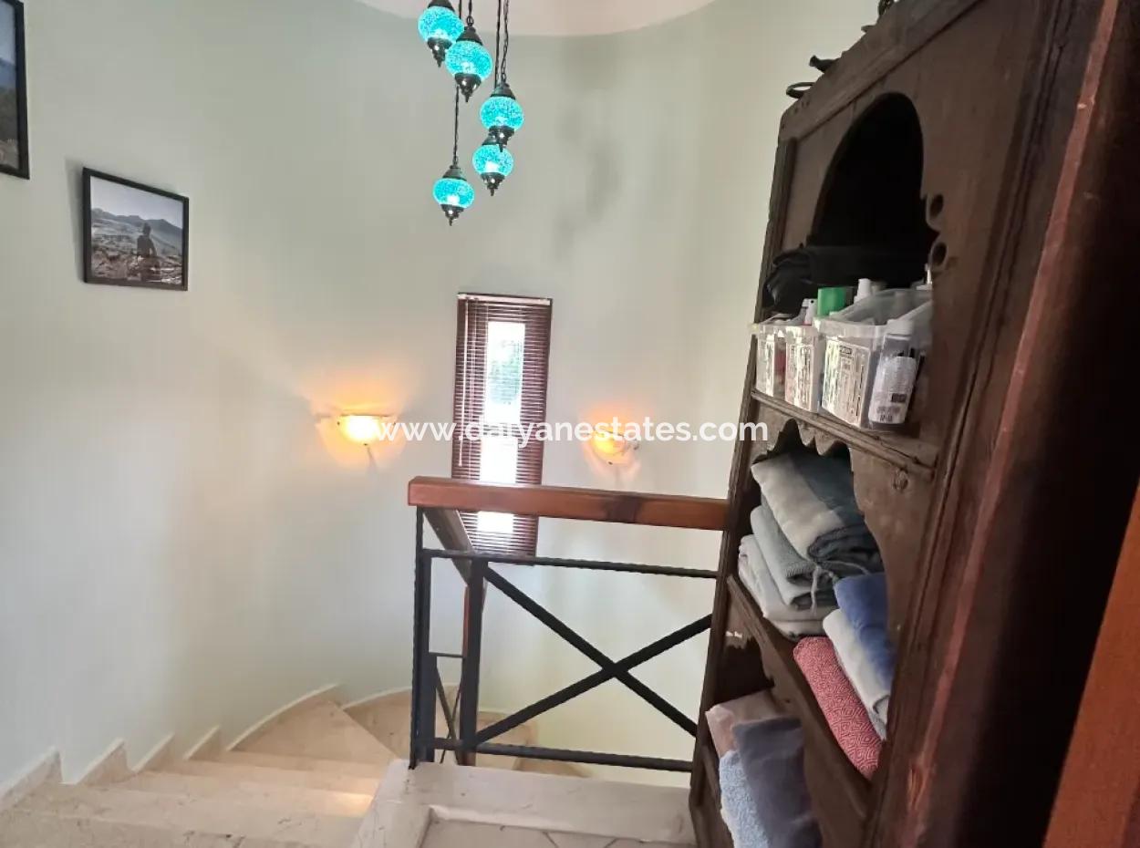 Charming Two-Bedroom Detached Villa