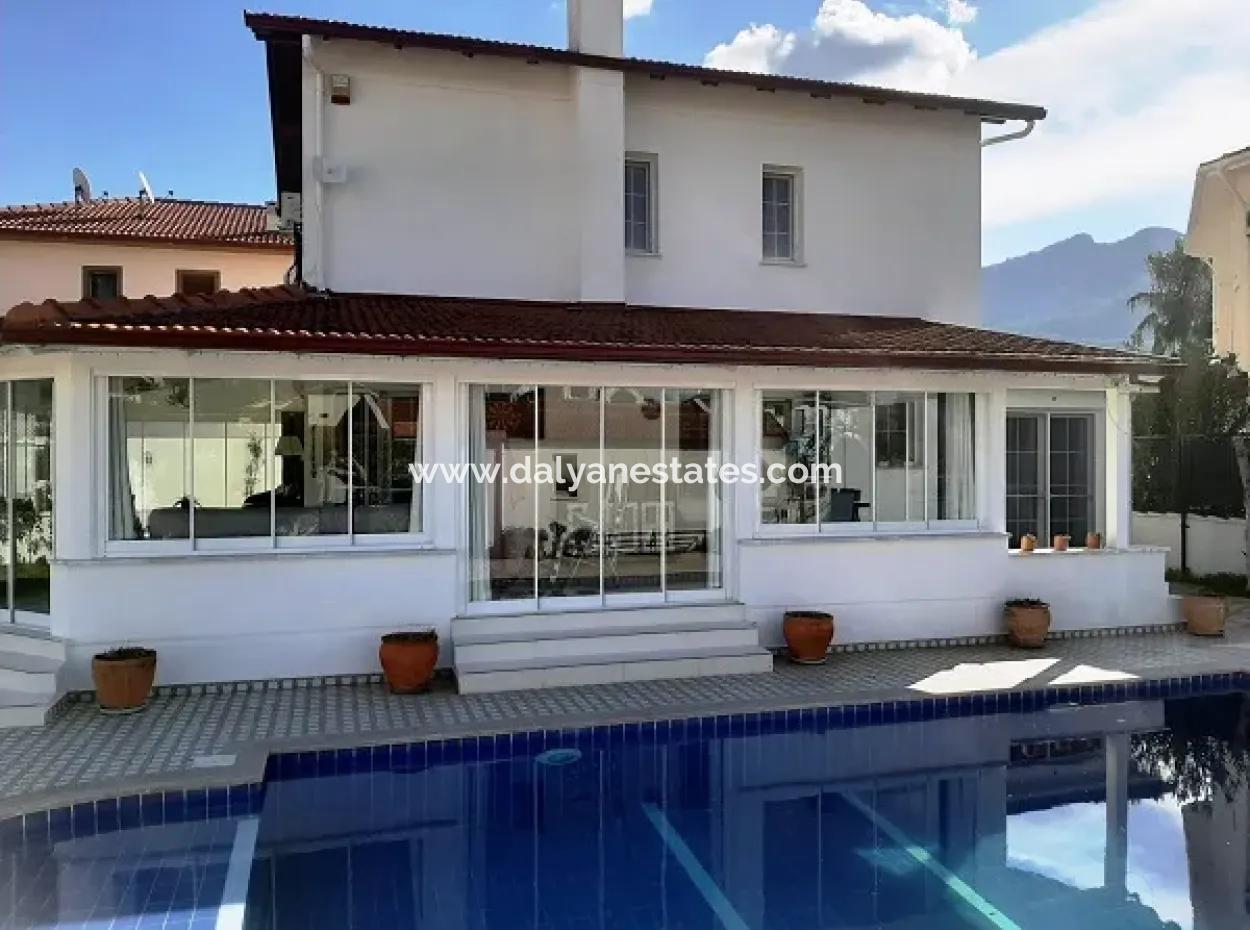 Private Villa In Peaceful Surroundings