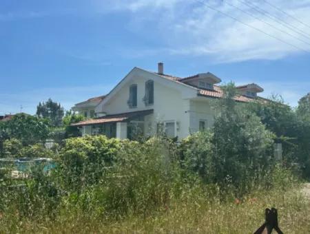 Pretty Dormer Bungalow For Sale
