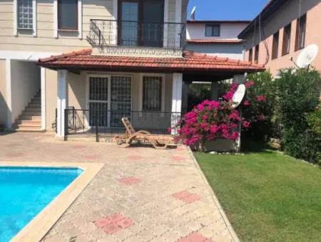 Pretty 2 Bed Ground Floor Apartment