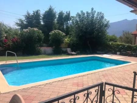 Pretty 2 Bed Ground Floor Apartment