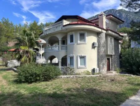 Exclusive Renovation Opportunity In Akkaya Valley