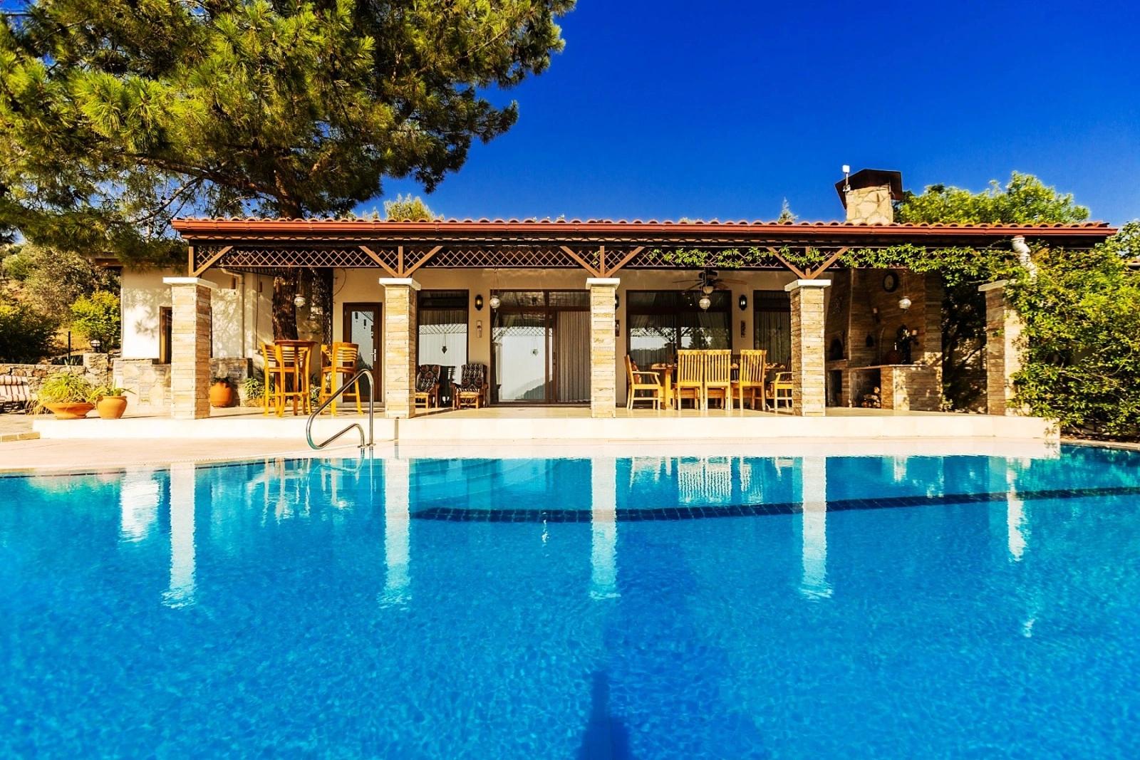 Villa Rüyam – A Paradise Spot On The Summit Of Gökbel