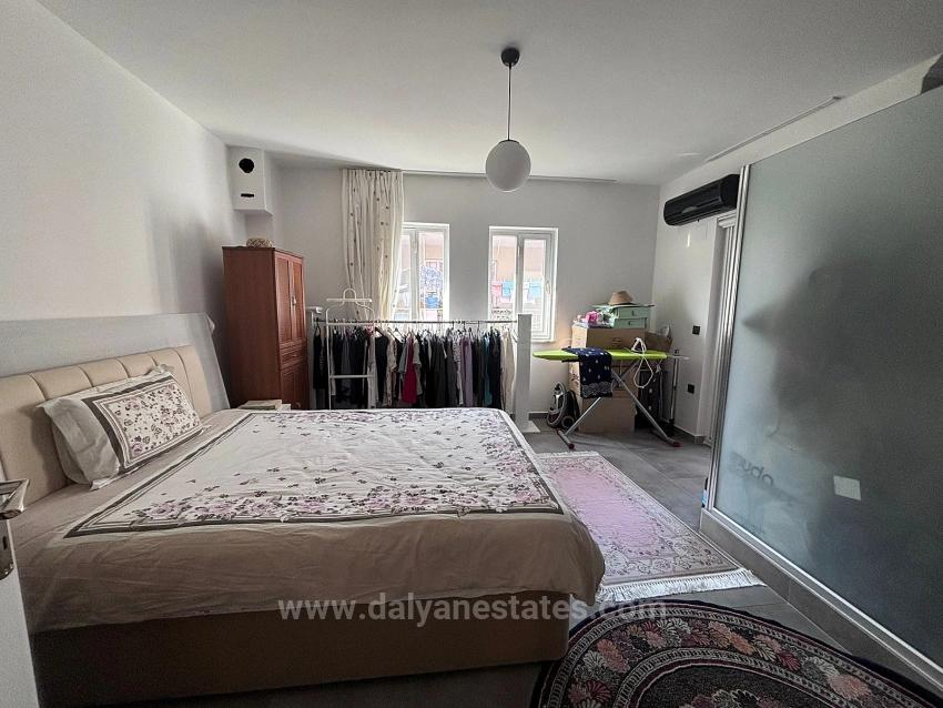 A 2-Bedroom Apartment With A Warm Home In The Center Of Dalyan.