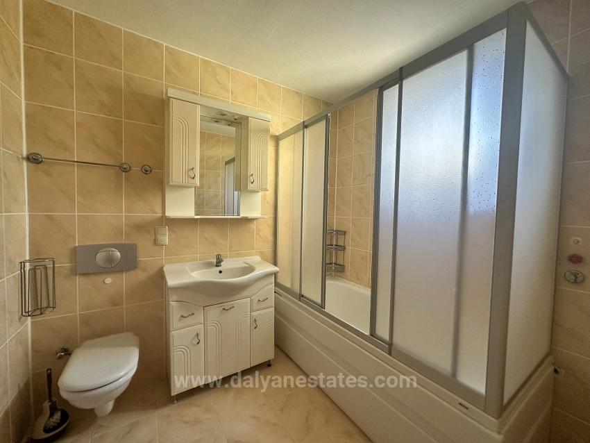 Great Opportunity For Dual Living – Unlimited Potential On A 1,000M² Plot