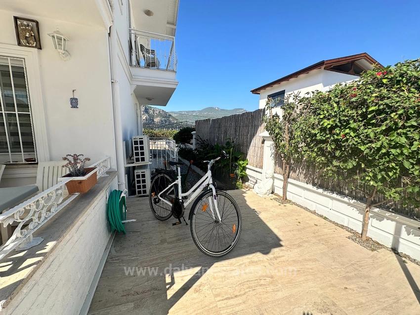 Villa Iris Is A Modern, Semi-Detached Villa With A Shared Swimming Pool.