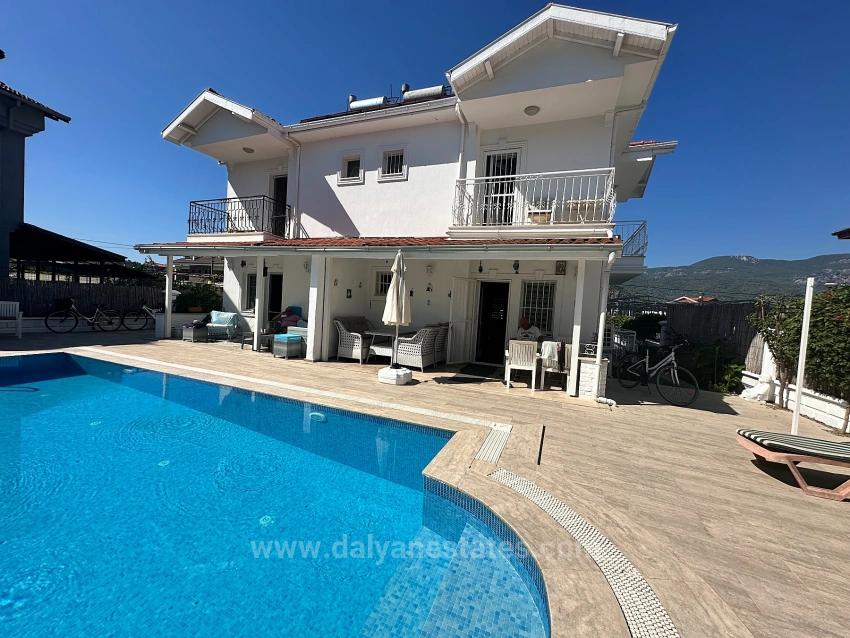 Villa Iris Is A Modern, Semi-Detached Villa With A Shared Swimming Pool.