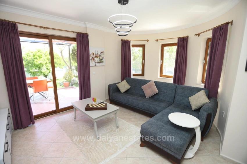 Stylish And Fully Renovated Private Villa With Montenegro Views – Memphis Blue