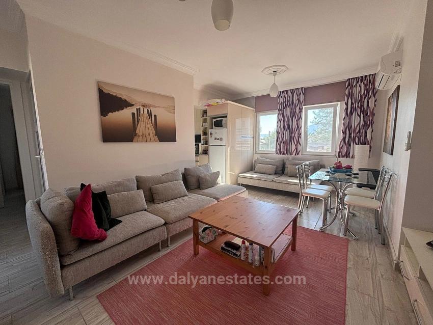 First Floor, Stylish And Well-Maintained One-Bedroom Apartment