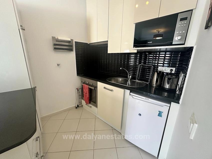 Modern Elegance Integrated With The River