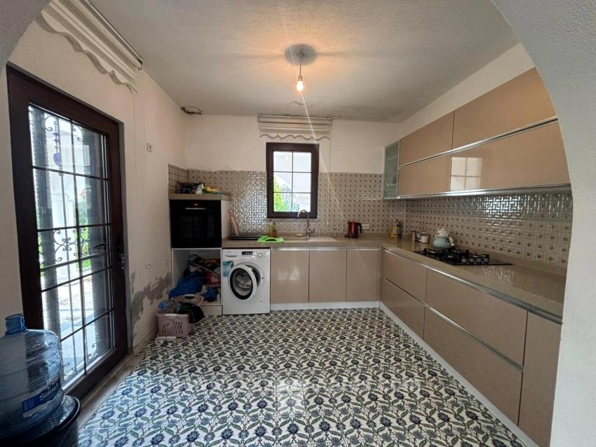 An Architecturally Unique Living Space