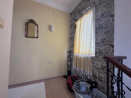 Characterful Villa Offers Great Potential.