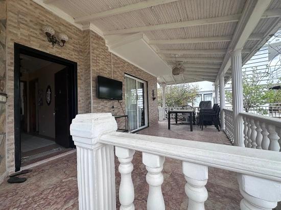 Characterful Villa Offers Great Potential.