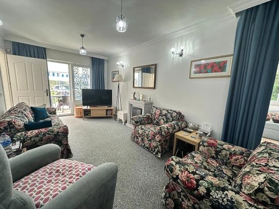 Charming Private Villa With Kings Tomb Views