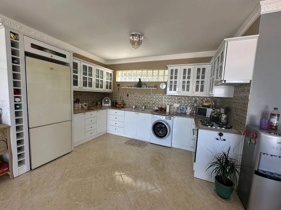 Luxury 7-bedroom Mansion With Unparalleled Sea Views In Gökbel