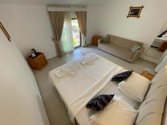 Dalyan's Hidden Paradise: Luxury Boutique Hotel With Garden, Ideal For Investment