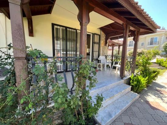 A Peaceful Ground Floor Apartment