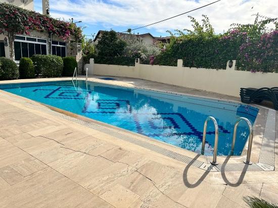 Duplex Villa For Sale In A Quiet And Peaceful Complex In The Center Of Dalyan.