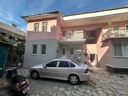 A 2-Bedroom Apartment With A Warm Home In The Center Of Dalyan.