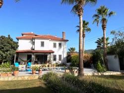 3+1 Bedroom Villa For Sale in Okçular Nbh. Ortaca - 1.000 m²