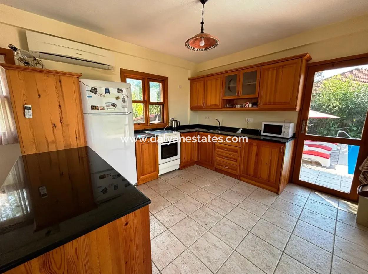 Strikingly Beautiful 3 Bed Villa