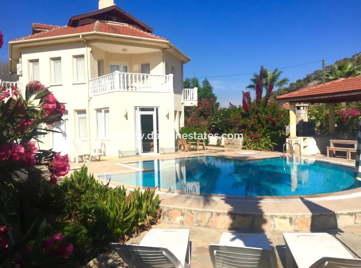 Gemstone Villa - Six Bedroom Villa In Gülpınar Dalyan