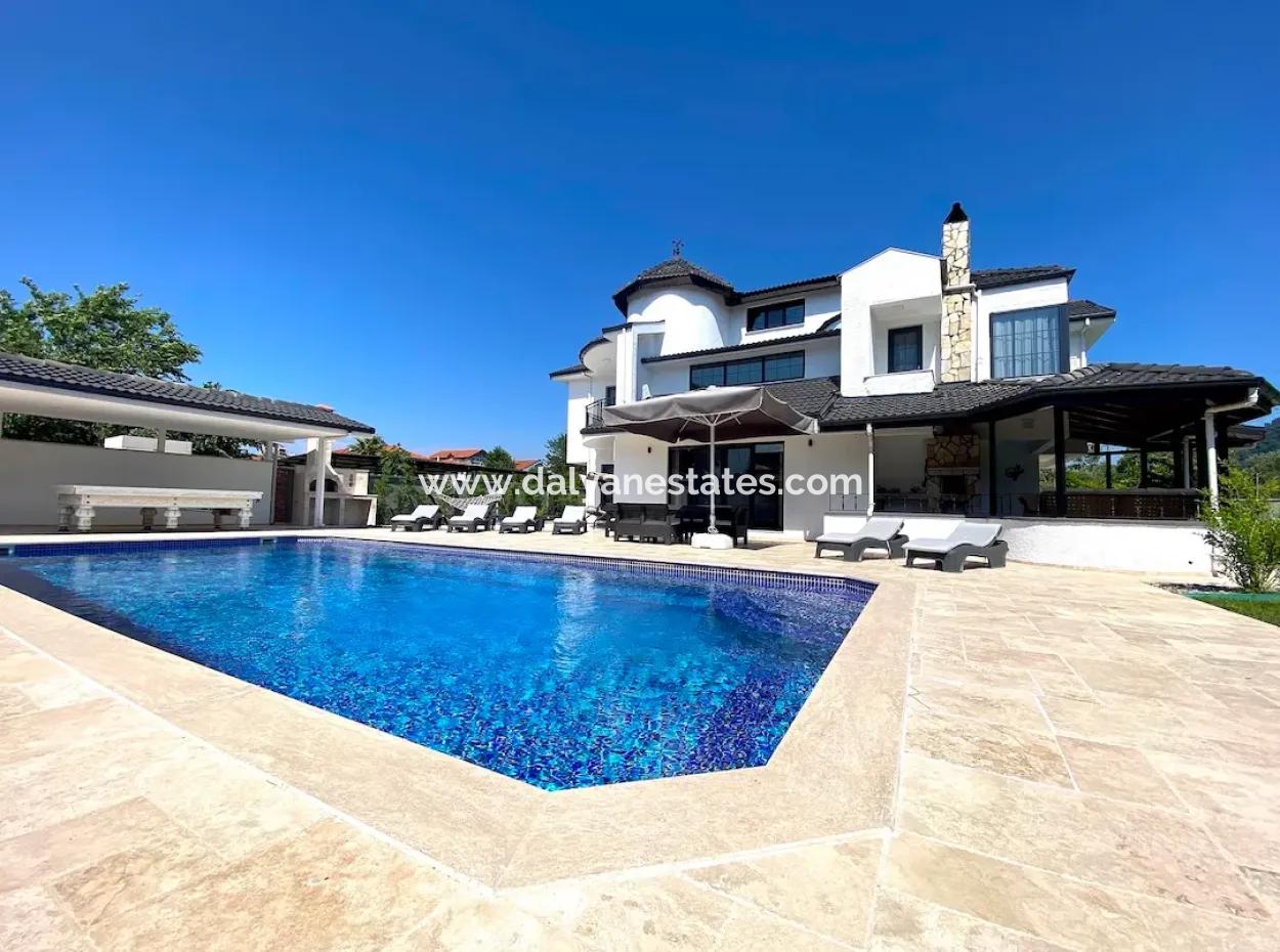 Unique Property In Okcular