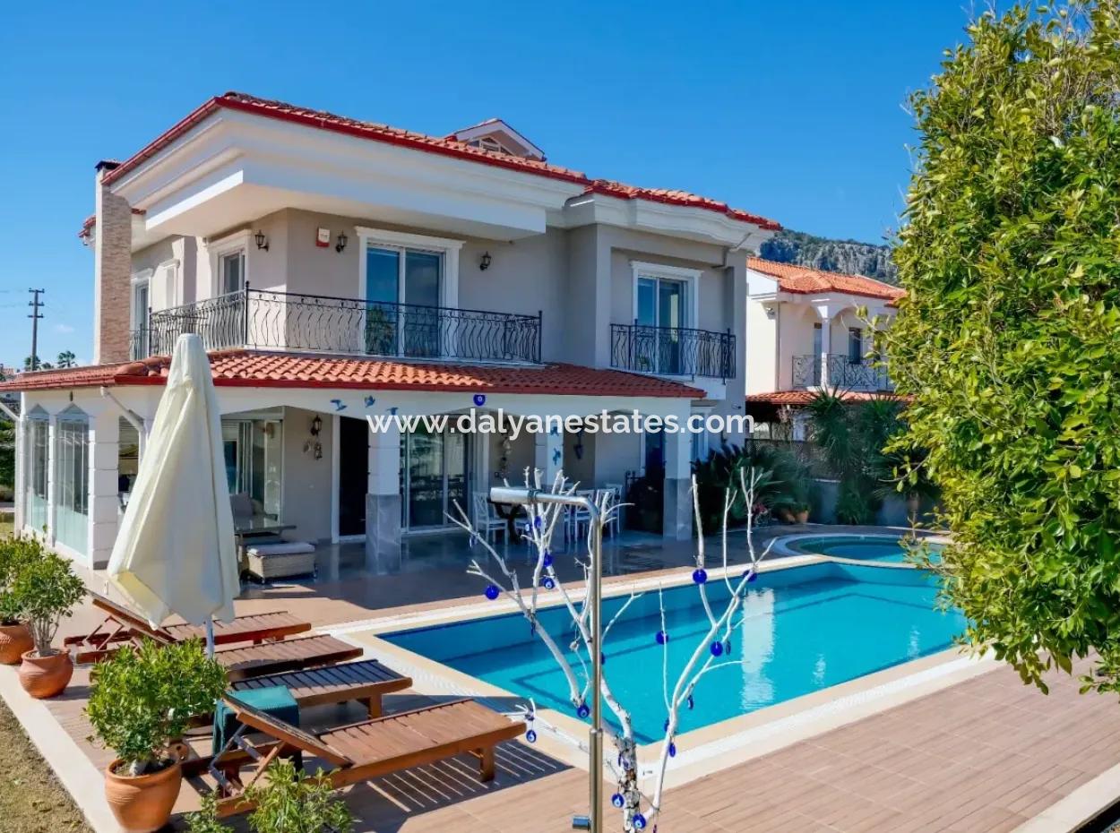 Luxury Detached Villa For Sale In Gülpınar